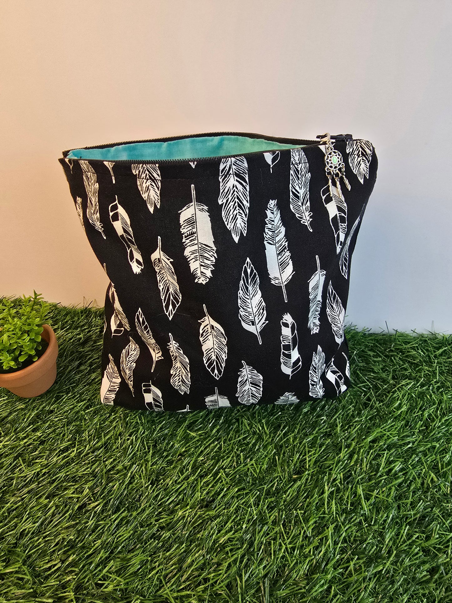 Makeup bag